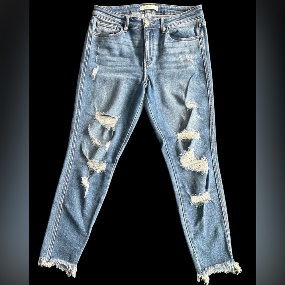 Kancan Signature Distressed Skinny Jeans